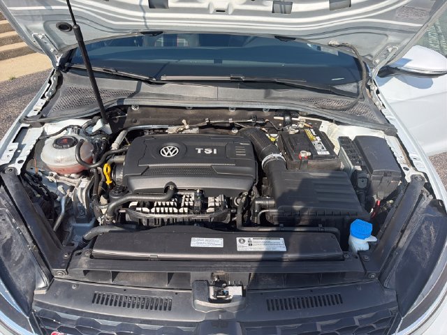 Used 2019 Volkswagen Golf 4-Door FWD image 22