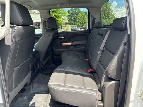 Used 2019 Chevrolet Silverado 3500 4x4 Crew Cab LTZ DRW w/ Duramax Plus Package image 20
