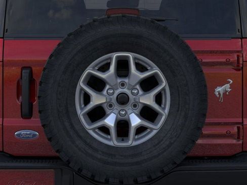 New 2025 Ford Bronco Badlands image 24