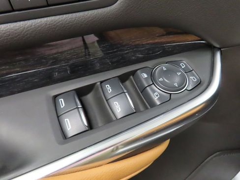 Used 2025 Cadillac XT4 Premium Luxury AWD/4WD image 57