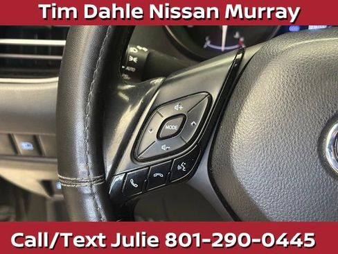 Used 2019 Toyota C-HR XLE FWD image 23
