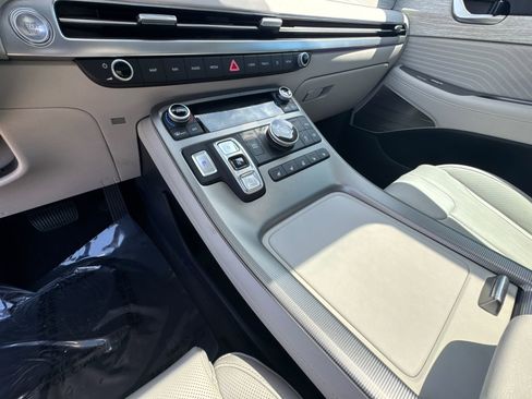 Used 2025 Hyundai Palisade Calligraphy FWD image 31