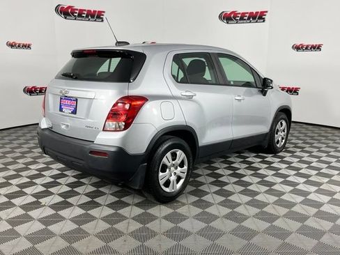 Used 2016 Chevrolet Trax LS w/ LPO, Protection Package FWD image 3