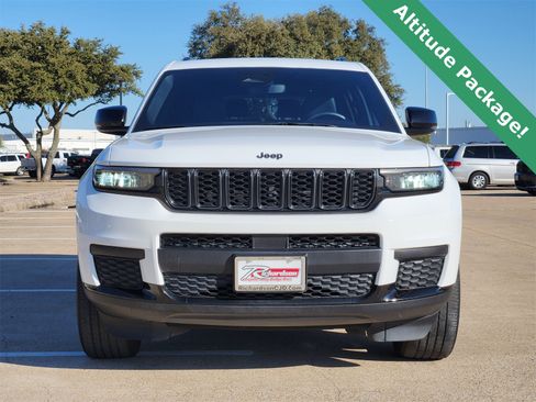 Certified 2022 Jeep Grand Cherokee L Laredo image 7