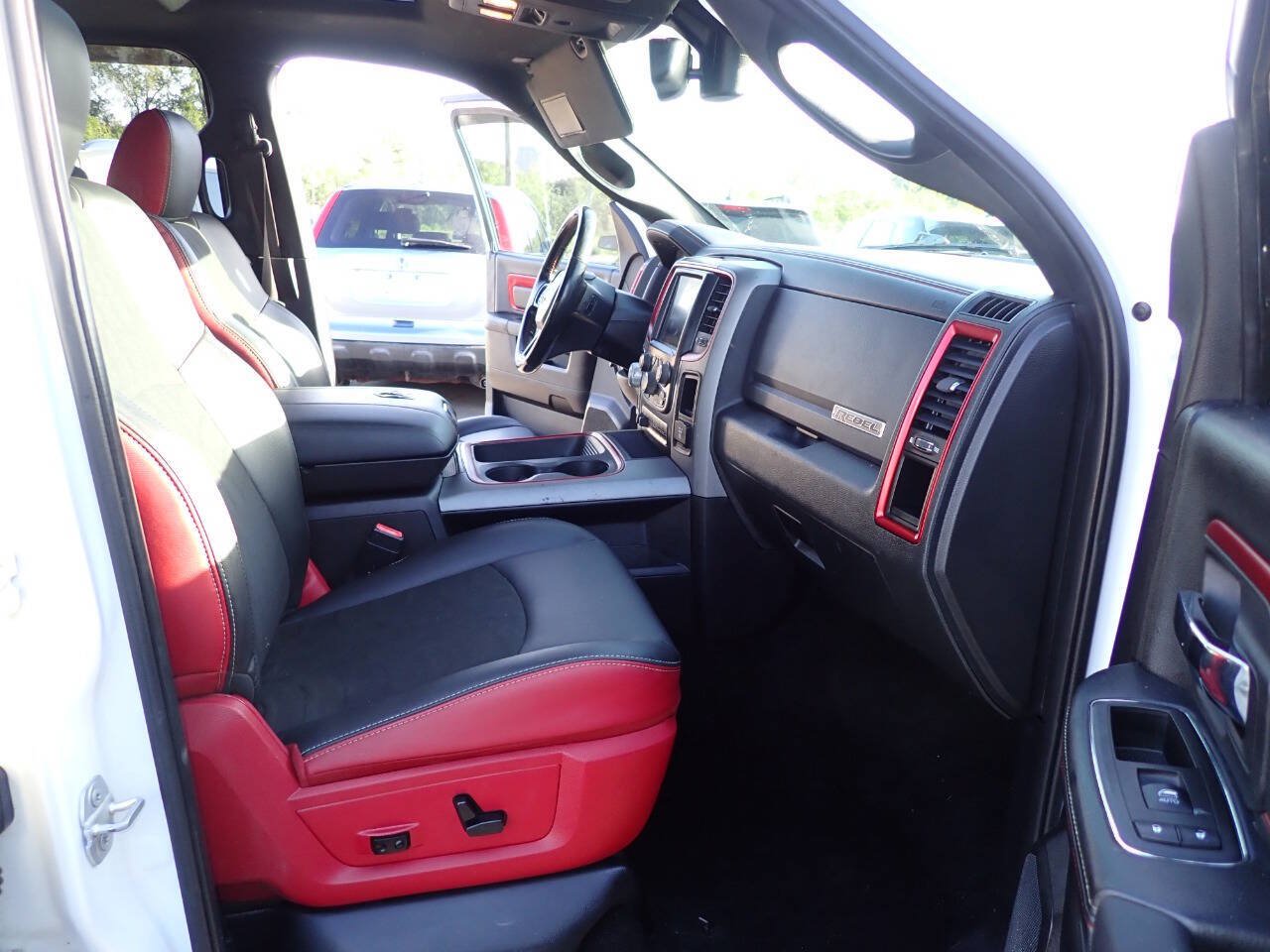 Used 2015 RAM 1500 Rebel w/ Luxury Group AWD/4WD image 12