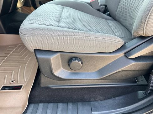 Used 2018 Ford F150 XLT AWD/4WD image 13