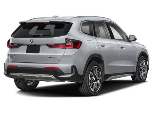 Used 2023 BMW X1 xDrive28i w/ Premium Package AWD/4WD image 5