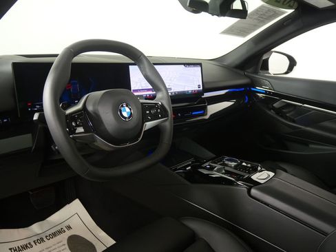 Used 2026 BMW 530i image 12