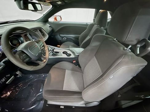 Used 2022 Dodge Challenger R/T Scat Pack w/ Driver Convenience Group image 20