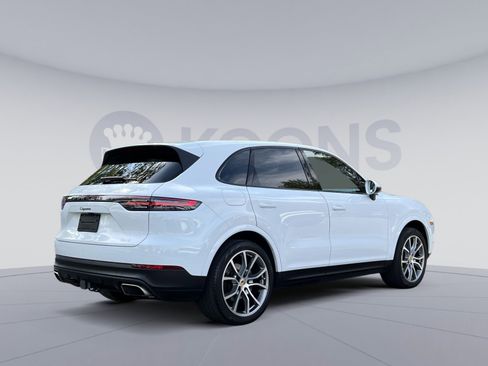 Used 2022 Porsche Cayenne image 5