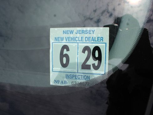 Used 2024 Hyundai Elantra SEL FWD image 16