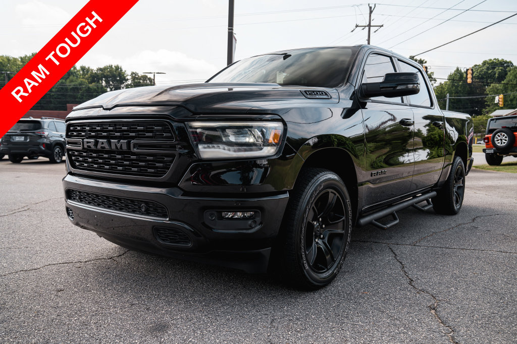 Used 2023 RAM 1500 Big Horn AWD/4WD image 3