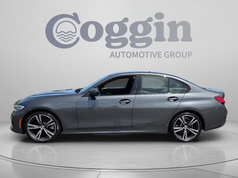 Used 2022 BMW 330i Sedan w/ Driving Assistance Package RWD image 2