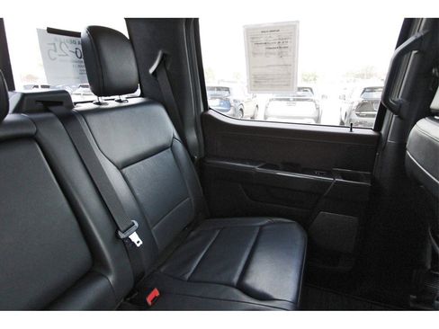 Used 2023 Ford F150 Lariat w/ Max Trailer Tow Package image 10