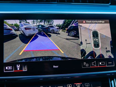 Used 2025 Audi A8 L 3.0T image 27