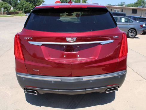 Used 2019 Cadillac XT5 Luxury AWD/4WD image 7