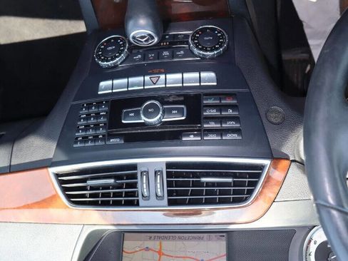 Used 2013 Mercedes-Benz C 300 4MATIC Sedan image 60