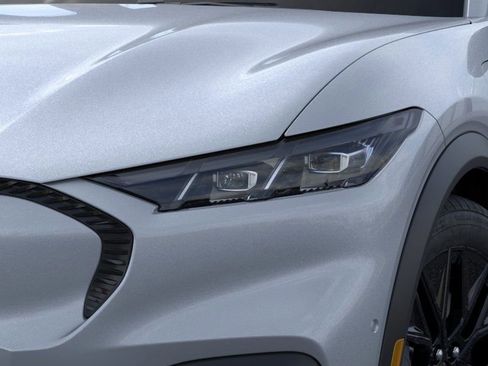 New 2025 Ford Mustang Mach-E Select w/ Interior Protection Package image 18