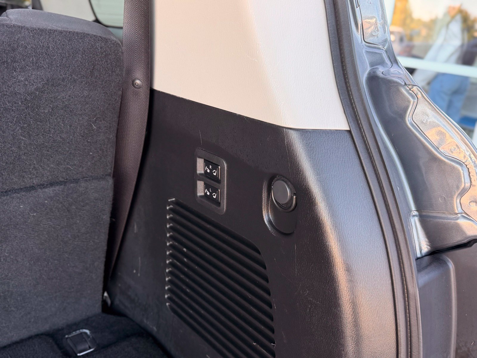 Used 2019 Nissan Armada SV w/ Driver Package RWD image 33
