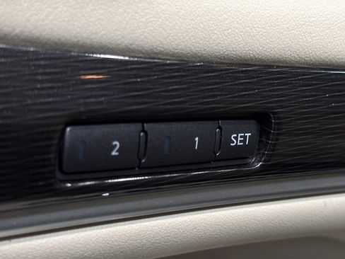 Used 2019 INFINITI QX60 Pure AWD/4WD image 25