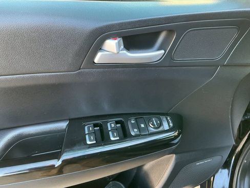 Used 2018 Kia Sportage EX w/ EX Technology Package AWD/4WD image 10