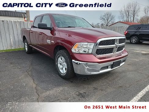 Used 2019 RAM 1500 Classic SLT AWD/4WD image 1