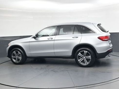 Used 2016 Mercedes-Benz GLC 300 4MATIC w/ Premium Package image 7