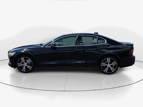 Used 2022 Volvo S60 B5 Inscription AWD/4WD image 10