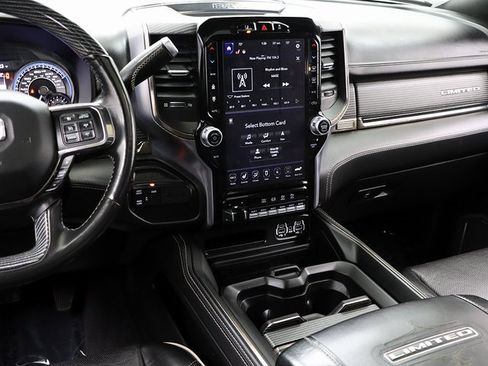 Used 2020 RAM 3500 Limited image 16