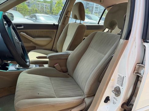 Used 2004 Honda Civic LX image 8