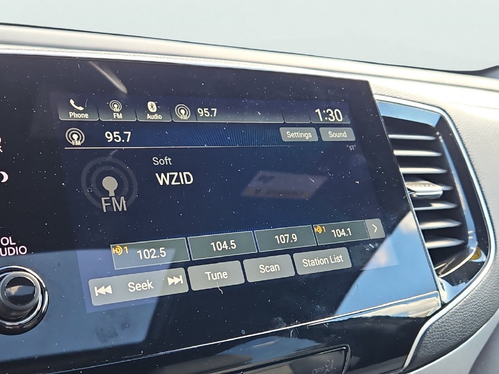 Certified 2024 Honda Passport EX-L image 30