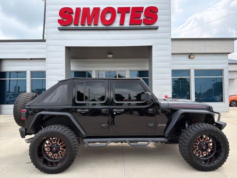 Used 2018 Jeep Wrangler Unlimited Rubicon AWD/4WD image 1