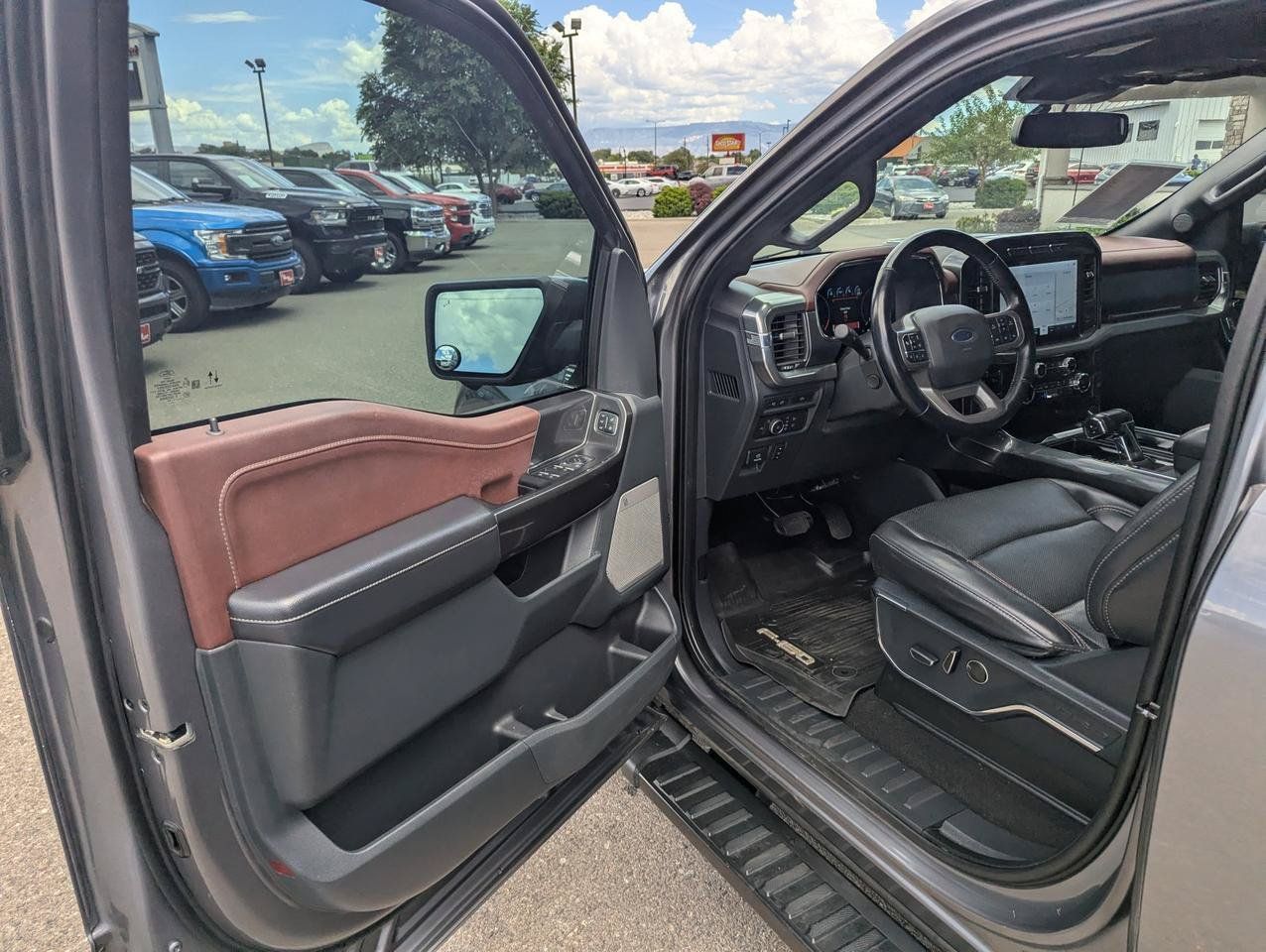 Used 2021 Ford F150 Lariat w/ Equipment Group 502A High AWD/4WD image 8
