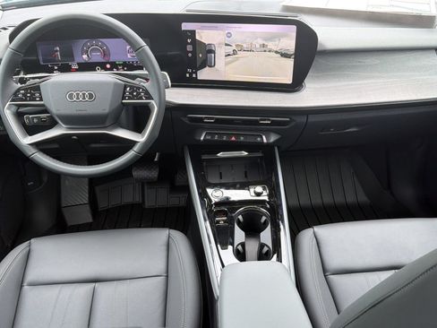 New 2026 Audi Q3 quattro 2.0T AWD/4WD image 25