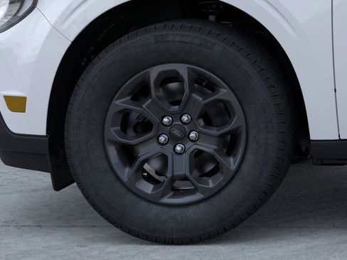 New 2025 Ford Maverick XLT w/ Equipment Group 301A image 20