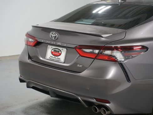 Certified 2021 Toyota Camry SE w/ Convenience Package FWD image 9