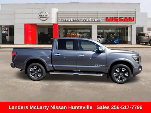 Used 2023 Nissan Titan Platinum Reserve w/ Moonroof Package AWD/4WD image 2