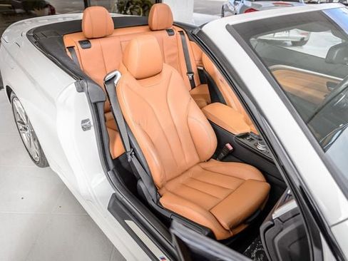 Used 2018 BMW 440i Convertible image 49