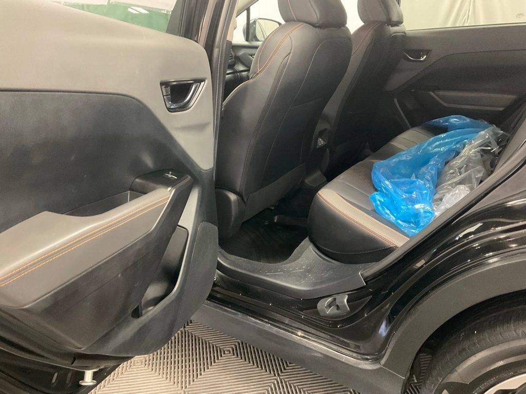 Used 2024 Subaru Crosstrek 2.5i Limited w/ Crosstrek Mirror Package AWD/4WD image 24