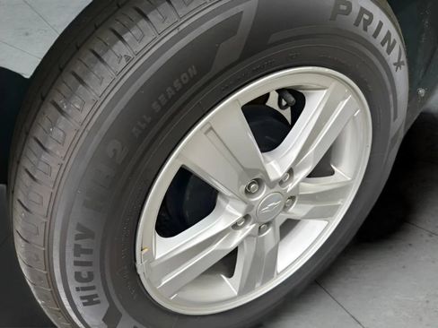 Used 2020 Chevrolet Trax LS w/ Tint and Cruise Package FWD image 34