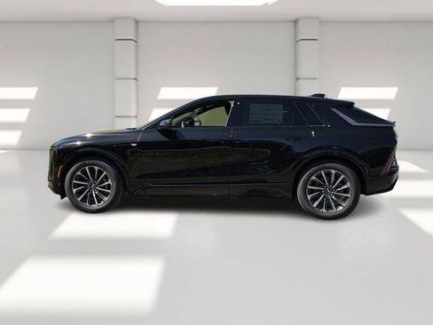 New 2026 Cadillac Lyriq Sport AWD/4WD image 2