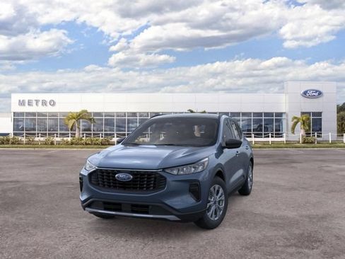New 2026 Ford Escape Active w/ Tech Pack #1 FWD image 2