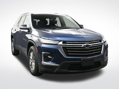 Used 2023 Chevrolet Traverse LT AWD/4WD image 7