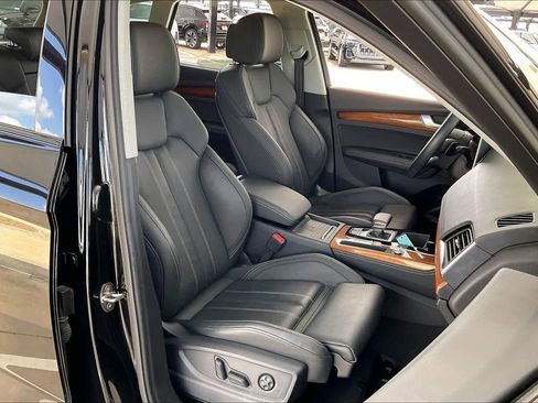 Used 2023 Audi Q5 2.0T Prestige image 9