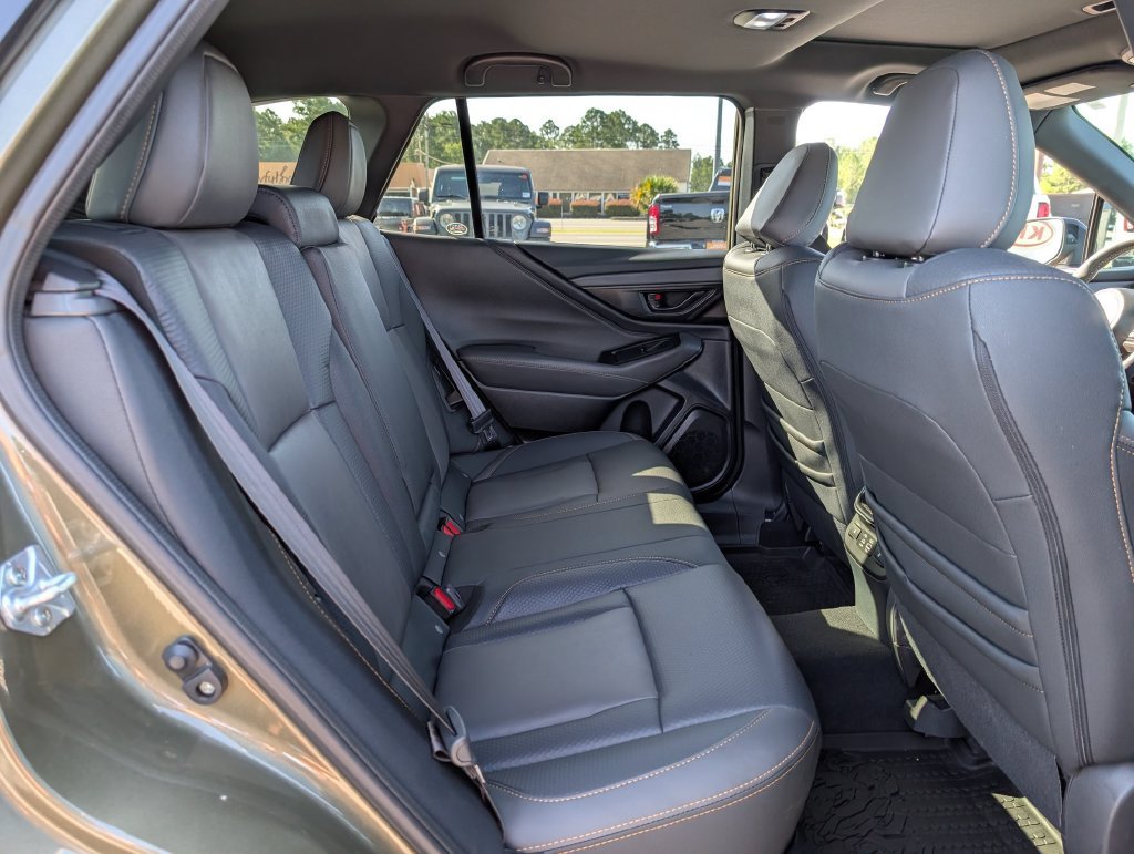 Used 2025 Subaru Outback Wilderness AWD/4WD image 24