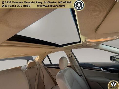 Used 2014 Mercedes-Benz C 300 4MATIC Sedan image 15