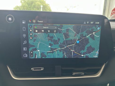 New 2026 Chevrolet Equinox LT w/ Convenience Package II image 27