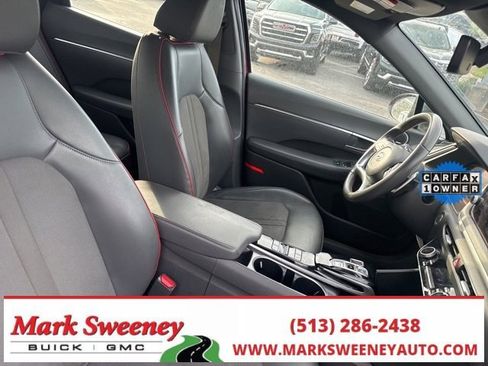 Used 2023 Hyundai Sonata SEL Plus image 3
