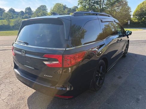 Used 2023 Honda Odyssey Sport image 7