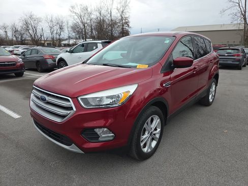 Used 2017 Ford Escape SE image 10
